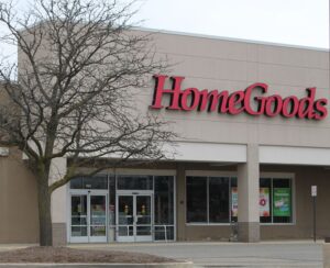 Read more about the article Разрешены ли собаки в HomeGoods?  Обновлено в 2023 г.